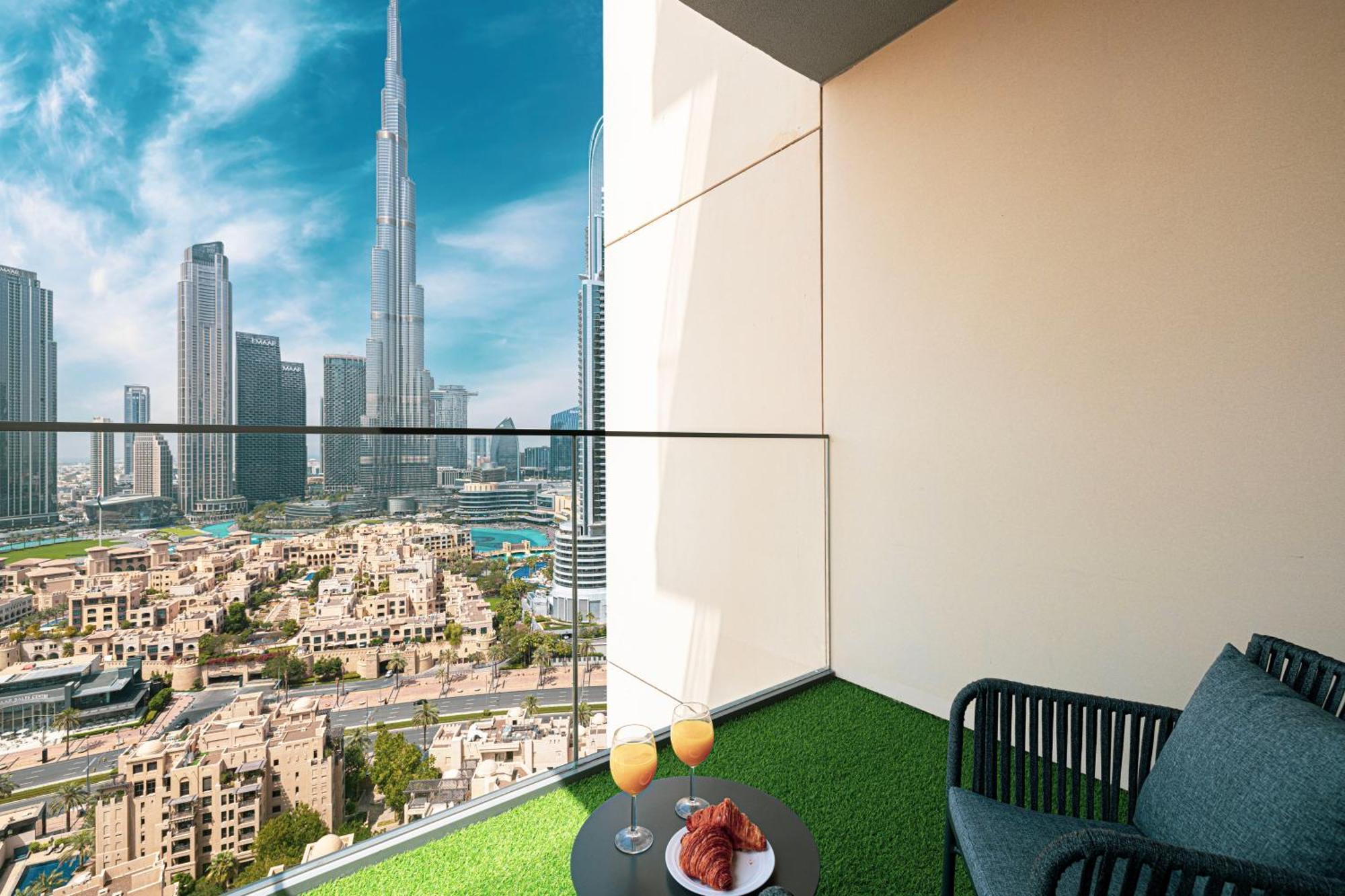 Smartstay At Burj Royale - Full Burj Khalifa View - Brand New Luxury Apartments Dubai Luaran gambar