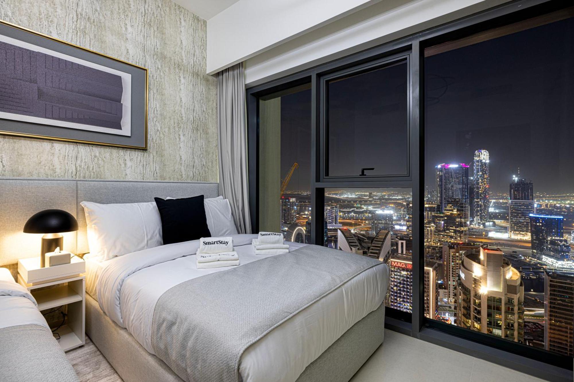 Smartstay At Burj Royale - Full Burj Khalifa View - Brand New Luxury Apartments Dubai Luaran gambar