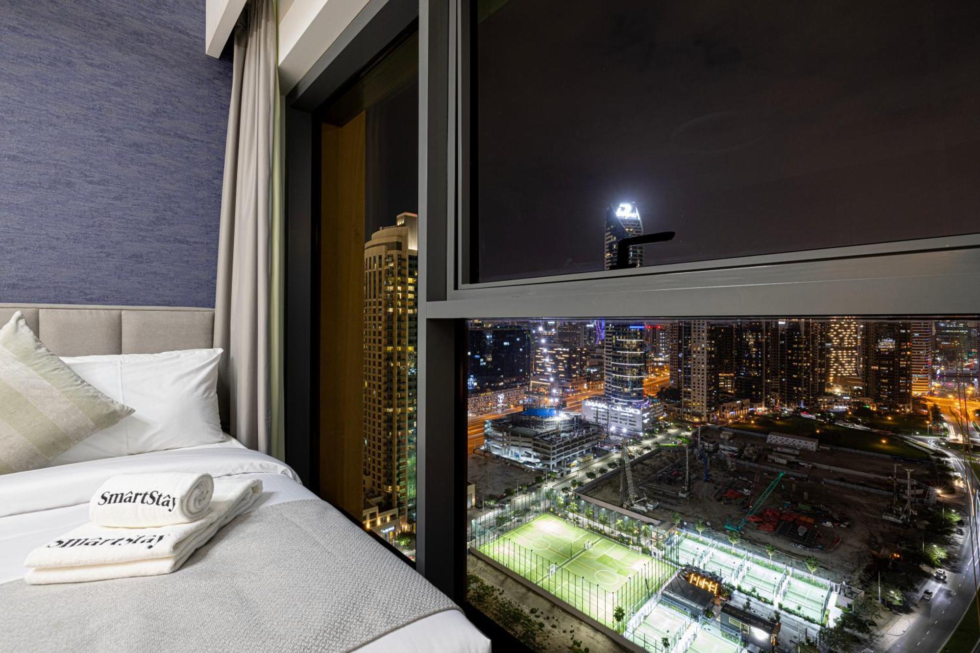 Smartstay At Burj Royale - Full Burj Khalifa View - Brand New Luxury Apartments Dubai Luaran gambar