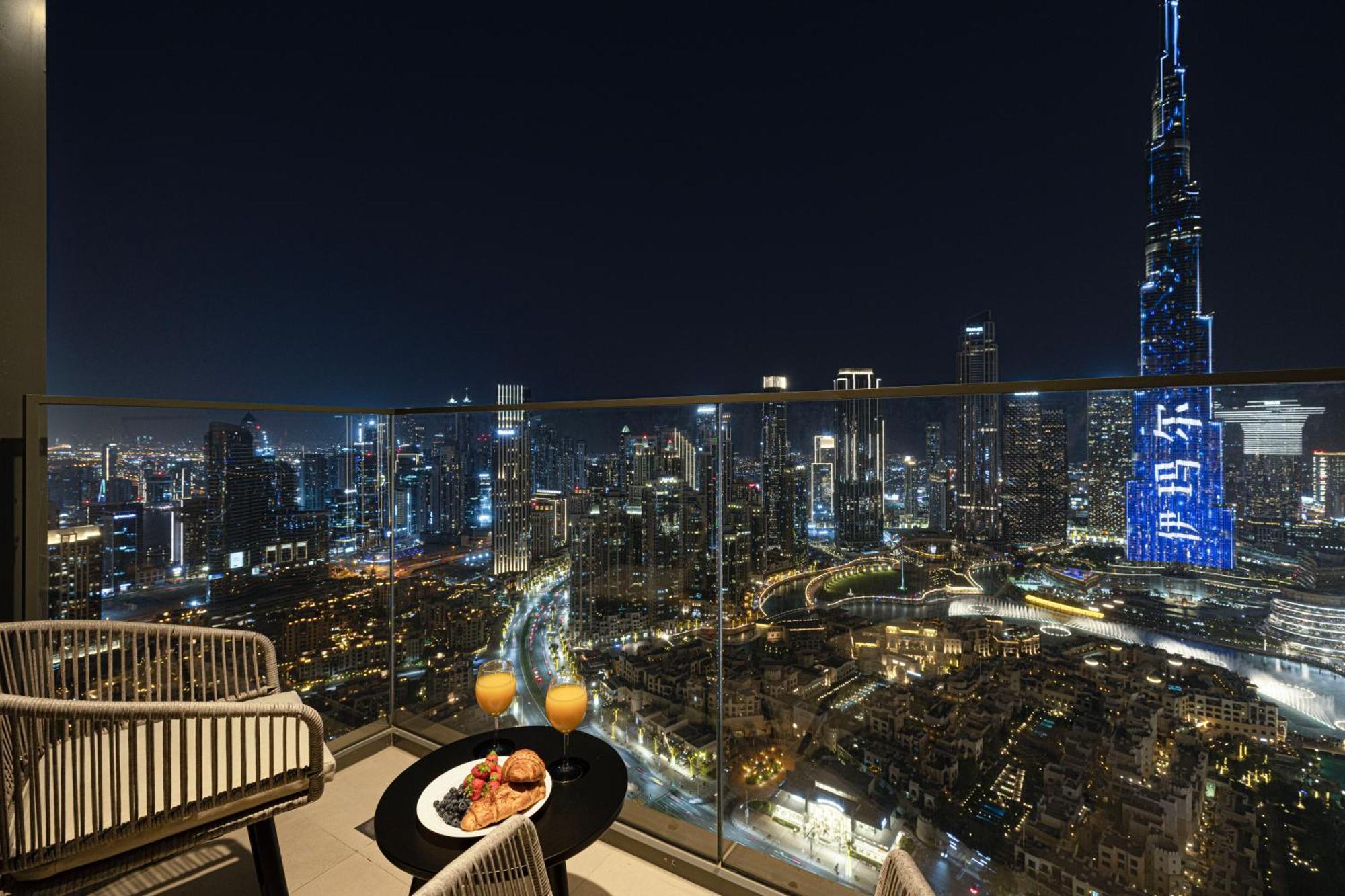 Smartstay At Burj Royale - Full Burj Khalifa View - Brand New Luxury Apartments Dubai Luaran gambar