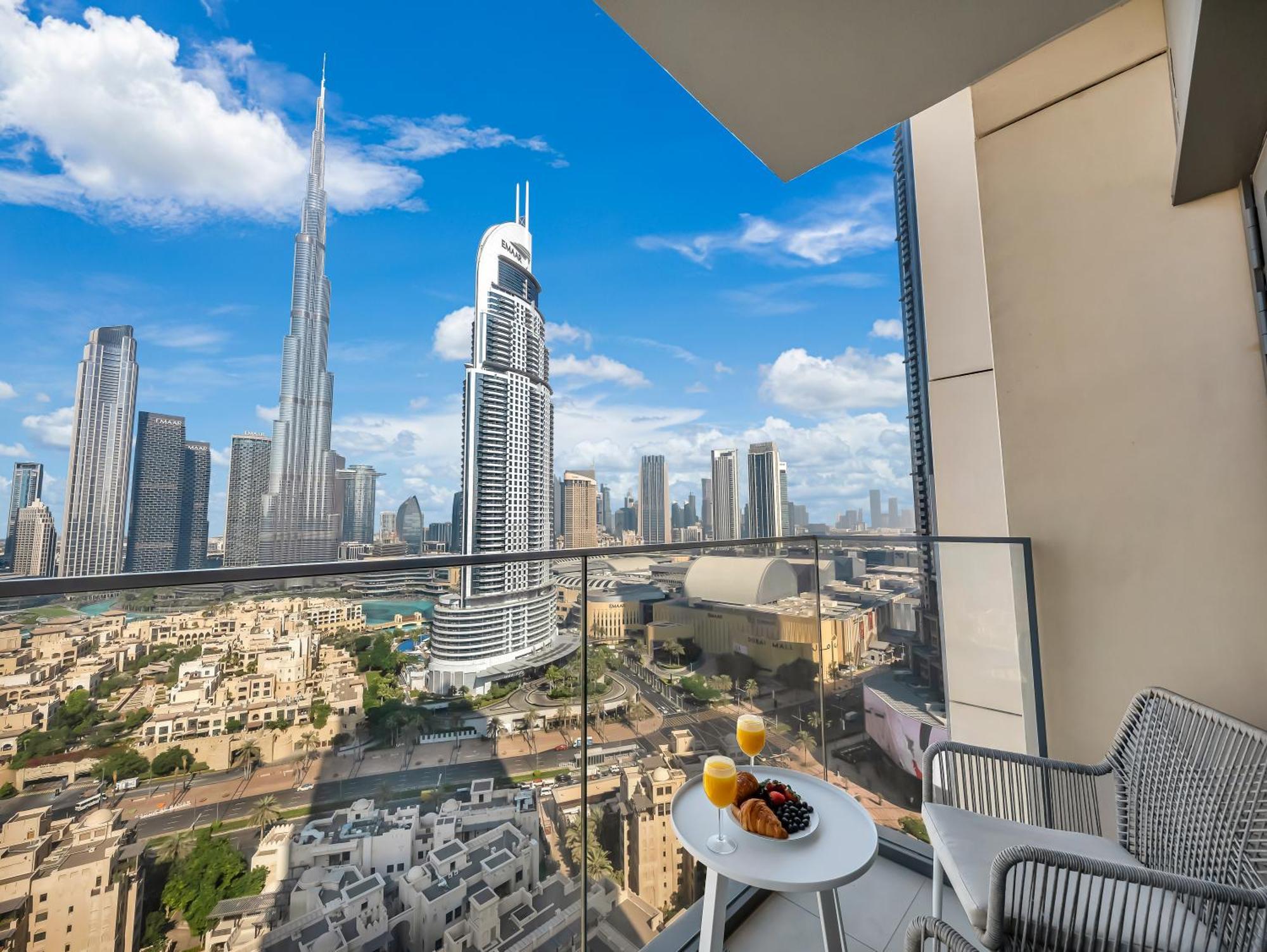 Smartstay At Burj Royale - Full Burj Khalifa View - Brand New Luxury Apartments Dubai Luaran gambar